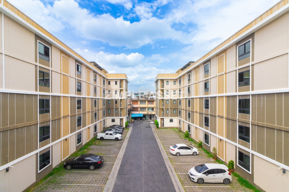 ให้เช่าวงเวียนใหญ่ เจริญนคร : Line @zimple_asset ที่พักรายวันและรายเดือน ย่านวงเวียนใหญ่ ห้องสวยพร้อมเฟอร์นิเจอร์ครบครัน สามารถย้ายเข้าอยู่ได้เลย มีที่จอดรถ ฟิตเนสและสระว่ายน้ำใช้บริการฟรี เพียง 650 m. จากBTSวงเวียนใหญ่