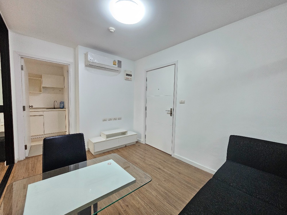 ขายคอนโดพุทธมณฑล ศาลายา : ห้องสภาพดี เจ้าของไม่ค่อยได้อยู่ ห่างจาก มหิดล ศาลายา เพียง 10นาที มีเหล็กดัดเพื่อความปลอดภัย