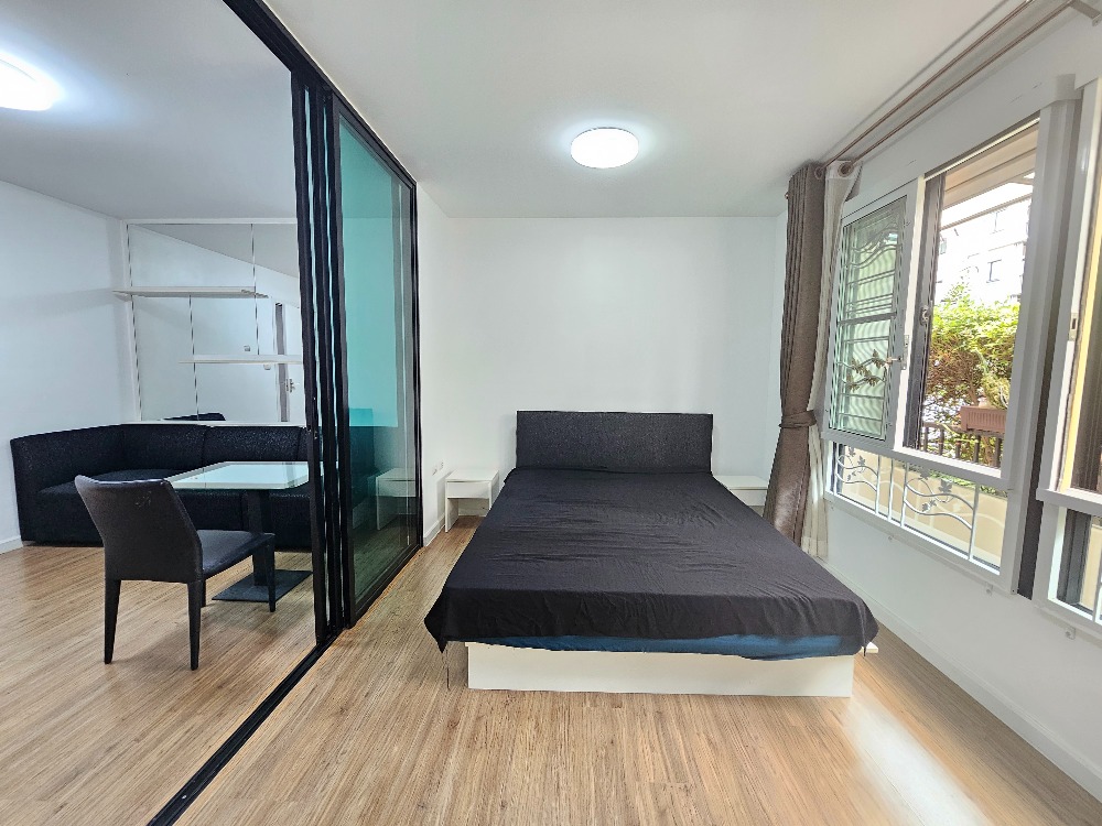 ขายคอนโดพุทธมณฑล ศาลายา : ห้องสภาพดี เจ้าของไม่ค่อยได้อยู่ ห่างจาก มหิดล ศาลายา เพียง 10นาที มีเหล็กดัดเพื่อความปลอดภัย