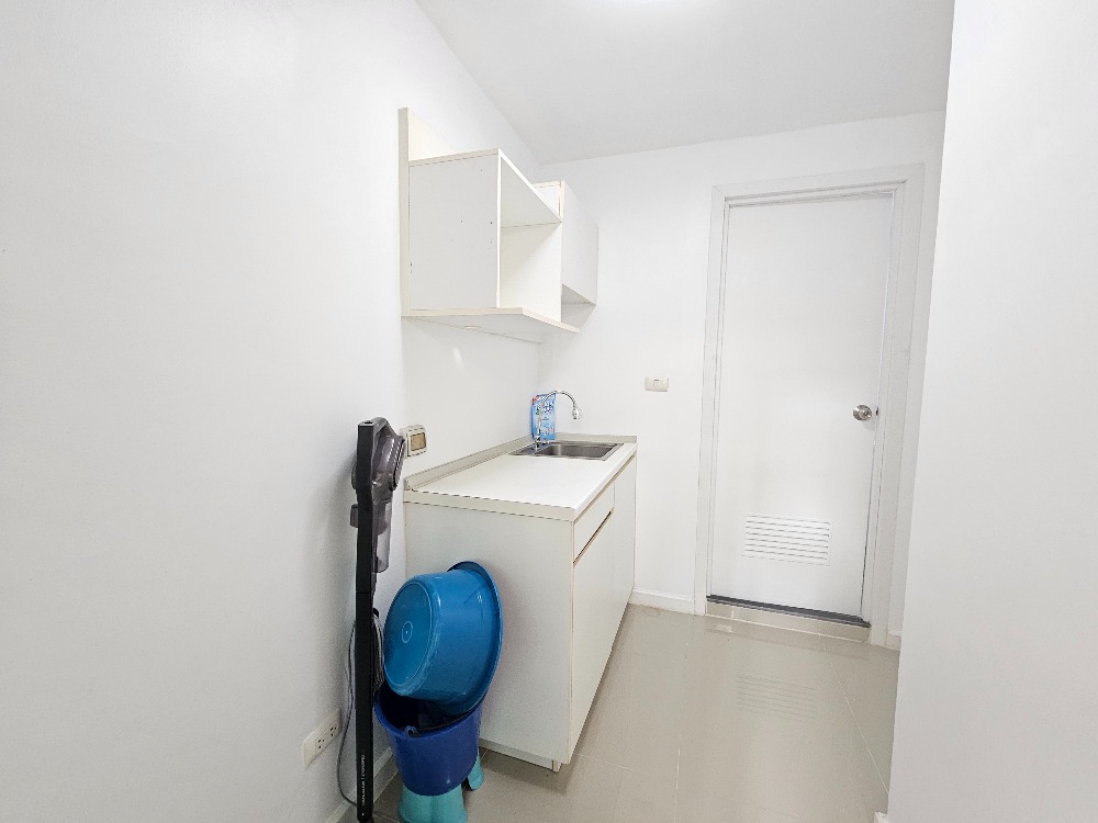 ขายคอนโดพุทธมณฑล ศาลายา : ห้องสภาพดี เจ้าของไม่ค่อยได้อยู่ ห่างจาก มหิดล ศาลายา เพียง 10นาที มีเหล็กดัดเพื่อความปลอดภัย