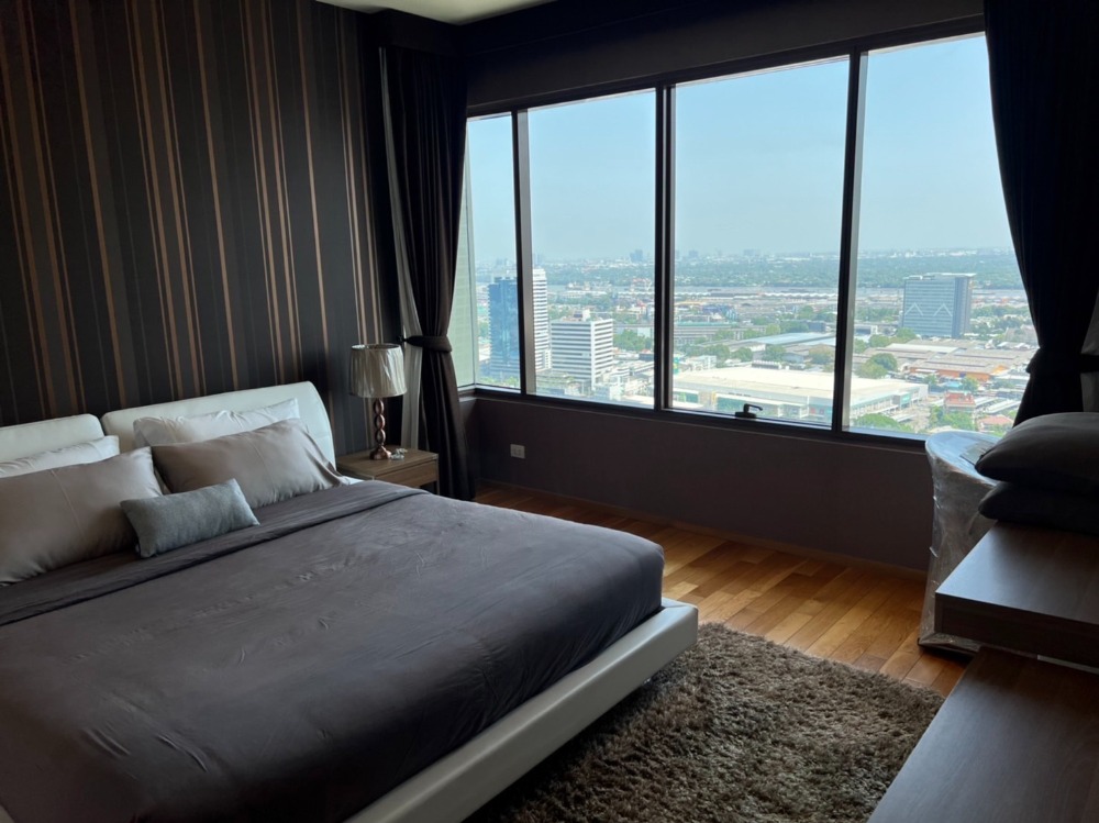 ให้เช่าคอนโดสุขุมวิท อโศก ทองหล่อ : The Emporio Place 1 Bed 1 Bath with bathtub 45,000 per month