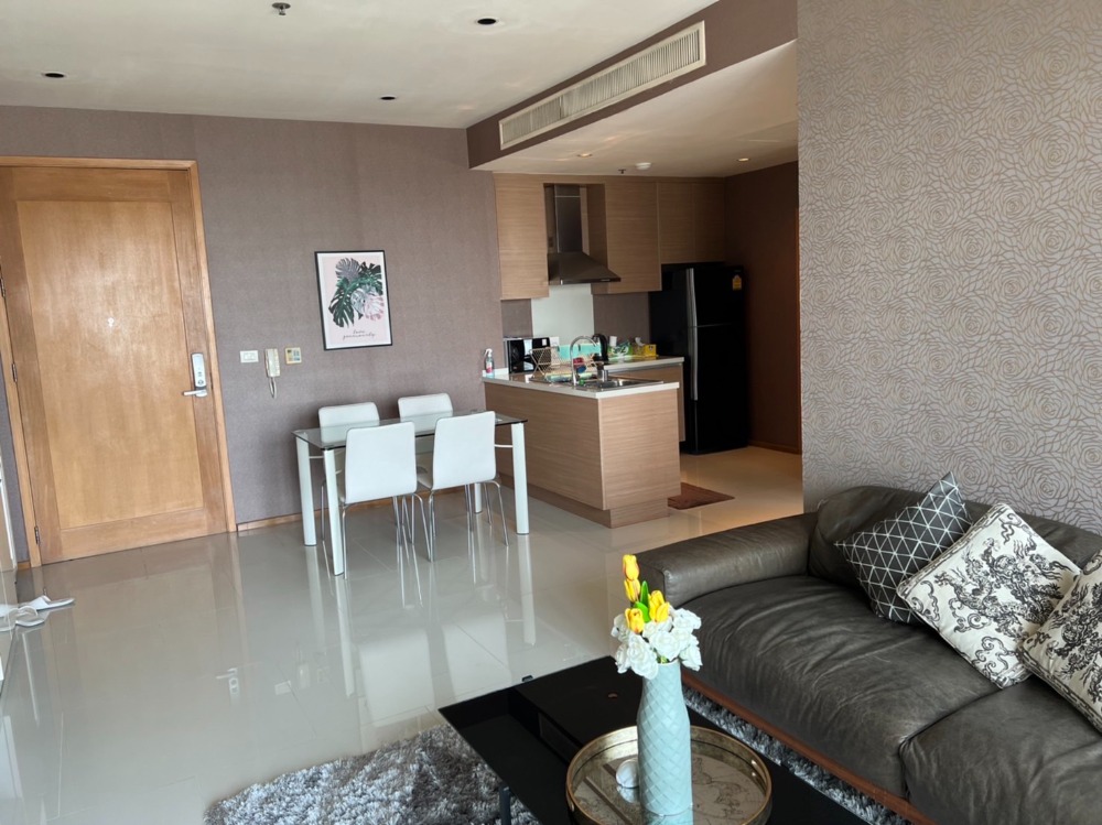 ให้เช่าคอนโดสุขุมวิท อโศก ทองหล่อ : The Emporio Place 1 Bed 1 Bath with bathtub 45,000 per month