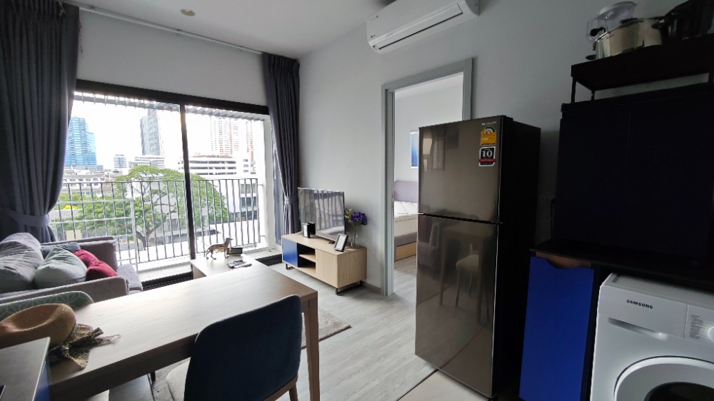 For RentCondoSukhumvit, Asoke, Thonglor : 👉XT Ekkamai rent 20,000 💥Good location good facilities. Ready to move in.