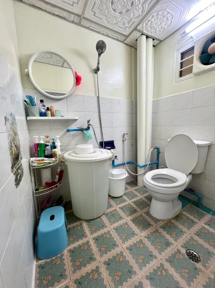 ขายทาวน์โฮมรัชดา ห้วยขวาง : ขายทาวน์โฮม 3 ชั้น 2 คูหาติดกัน ทำเลรัชดา ห้วยขวาง ซอยสุขร่วมกัน หลังโรงแรม The Emerald รัชดา MRT ห้วยขวาง