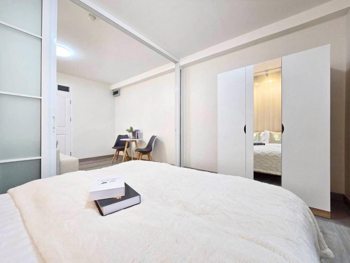 ขายคอนโดรัชดา ห้วยขวาง : ✨ ขายคอนโดพร้อมอยู่ ใจกลางรัชดา! ✨ห้องขนาด 30 ตร.ม. อาคาร i2 ชั้น 4 โครงการศุภาลัย ซิตี้โฮม รัชดา ซอย 10คอนโดทำเลทอง เดินแค่ 10 นาทีถึง MRT ห้วยขวาง ชีวิตสะดวกสุดๆ! 🚇