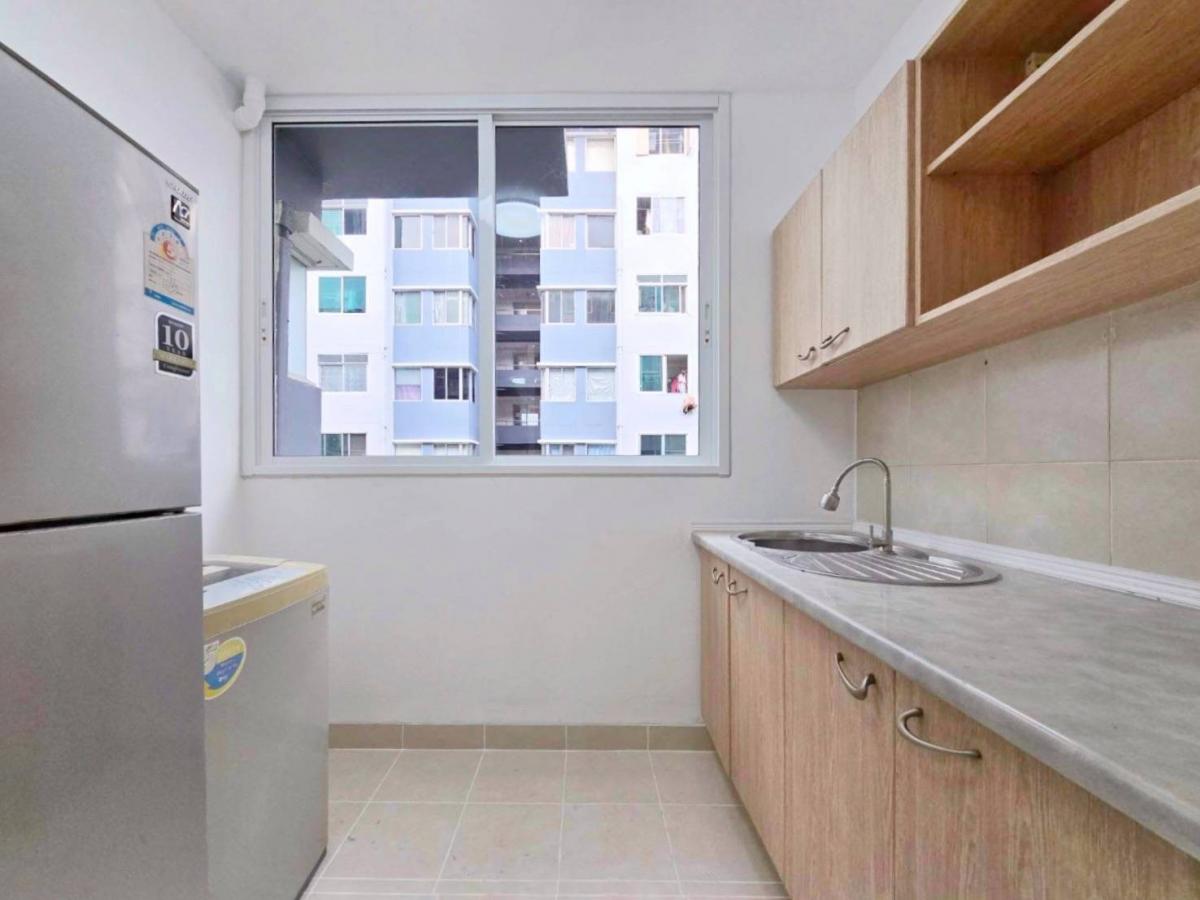 ขายคอนโดรัชดา ห้วยขวาง : ✨ ขายคอนโดพร้อมอยู่ ใจกลางรัชดา! ✨ห้องขนาด 30 ตร.ม. อาคาร i2 ชั้น 4 โครงการศุภาลัย ซิตี้โฮม รัชดา ซอย 10คอนโดทำเลทอง เดินแค่ 10 นาทีถึง MRT ห้วยขวาง ชีวิตสะดวกสุดๆ! 🚇