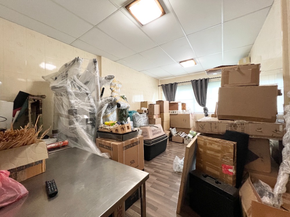 ขายอาคารพาณิชย์สยาม จุฬา สามย่าน : ขาย ตึกแถว 3 ชั้น 2 คูหา ซอยฟูศักดิ์ ย่านบรรทัดทอง พร้อมลิฟต์ เหมาะทำโฮมออฟฟิศ โฮสเทล