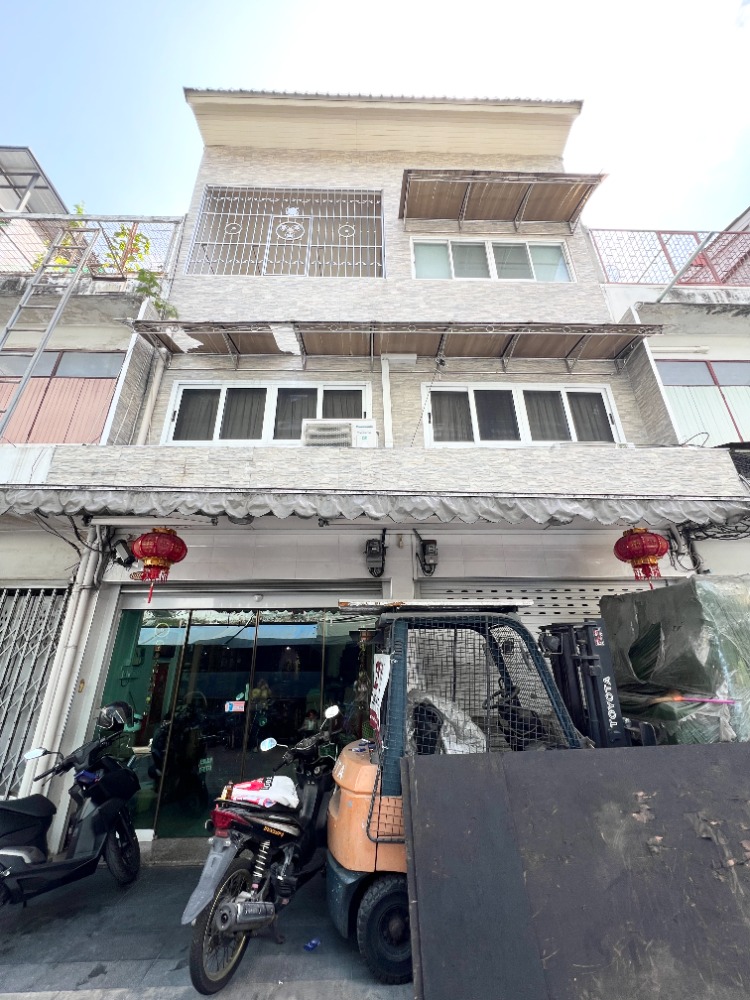 ขายอาคารพาณิชย์สยาม จุฬา สามย่าน : ขาย ตึกแถว 3 ชั้น 2 คูหา ซอยฟูศักดิ์ ย่านบรรทัดทอง พร้อมลิฟต์ เหมาะทำโฮมออฟฟิศ โฮสเทล