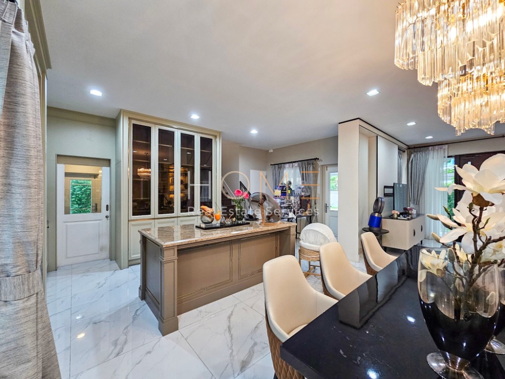 ขายบ้านวิภาวดี ดอนเมือง หลักสี่ : บ้านหรูสไตล์ Tuscany ✨ บ้านเดี่ยว นันทวัน รามอินทรา - พหลโยธิน 50 / 4 ห้องนอน (ขาย), Nantawan Ramintra - Paholyothin 50 / Detached House 4 Bedrooms (FOR SALE) TAN862