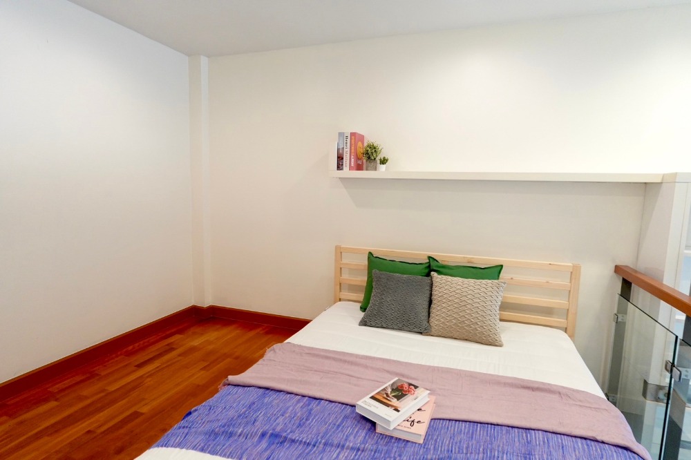 For RentCondoSukhumvit, Asoke, Thonglor : 🎯For rent IDEO MORPH 38 😻Pet-friendly condo 😻Duplex condo IDEO MORPH 38, size 33.6 sq m, high ceiling, fully furnished, ready to move in, common area has a swimming pool, fitness room, convenient location in the heart of the city, Sukhumvit 38, near BTS T