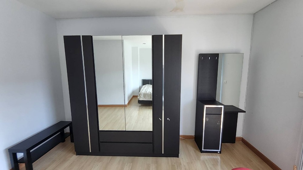 For SaleTownhomeBangna, Bearing, Lasalle : Fully furnished house, ready to move in, price lower than cost.