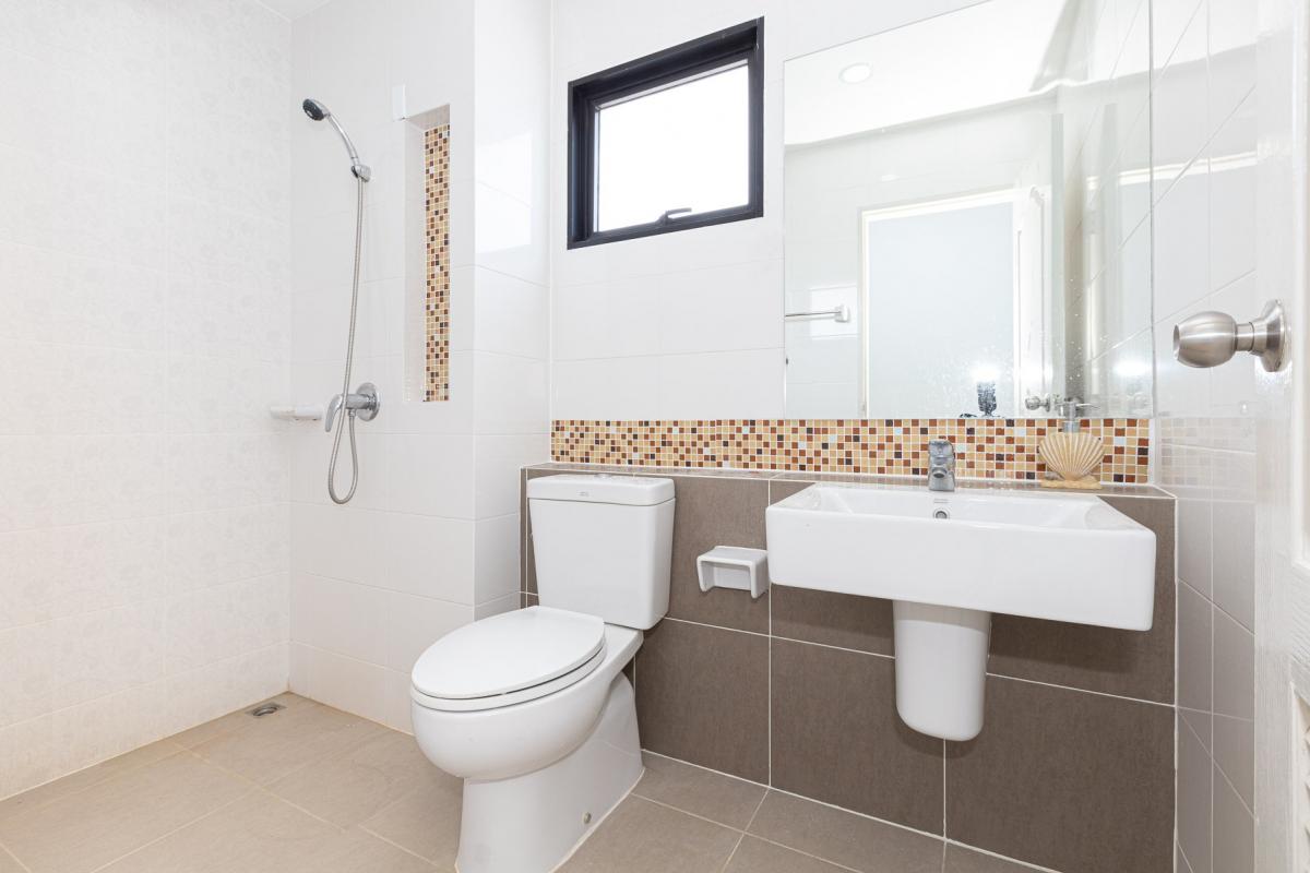 For SaleTownhomeBangna, Bearing, Lasalle : Fully furnished house, ready to move in, price lower than cost.