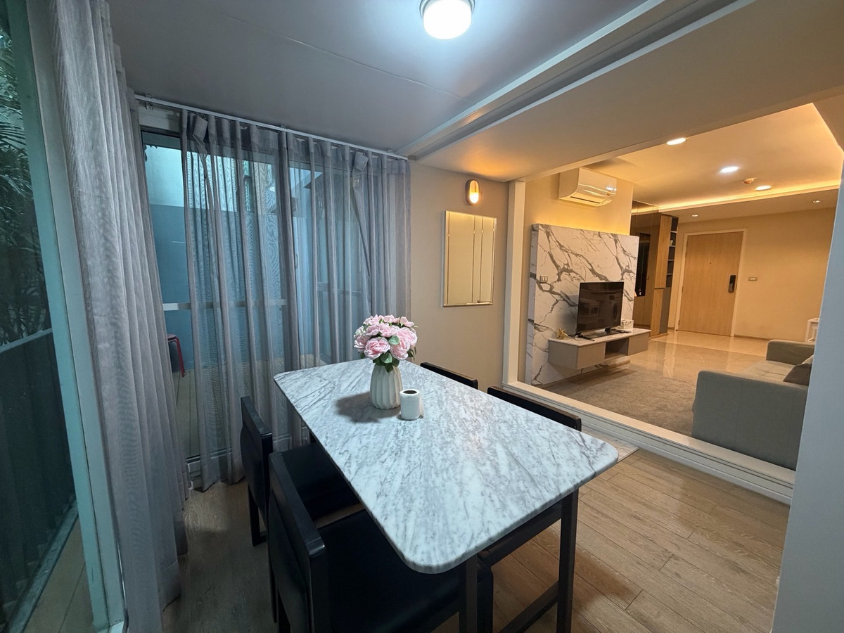 ให้เช่าคอนโดสุขุมวิท อโศก ทองหล่อ : ให้เช่า Vtara36 (Low rise condo)