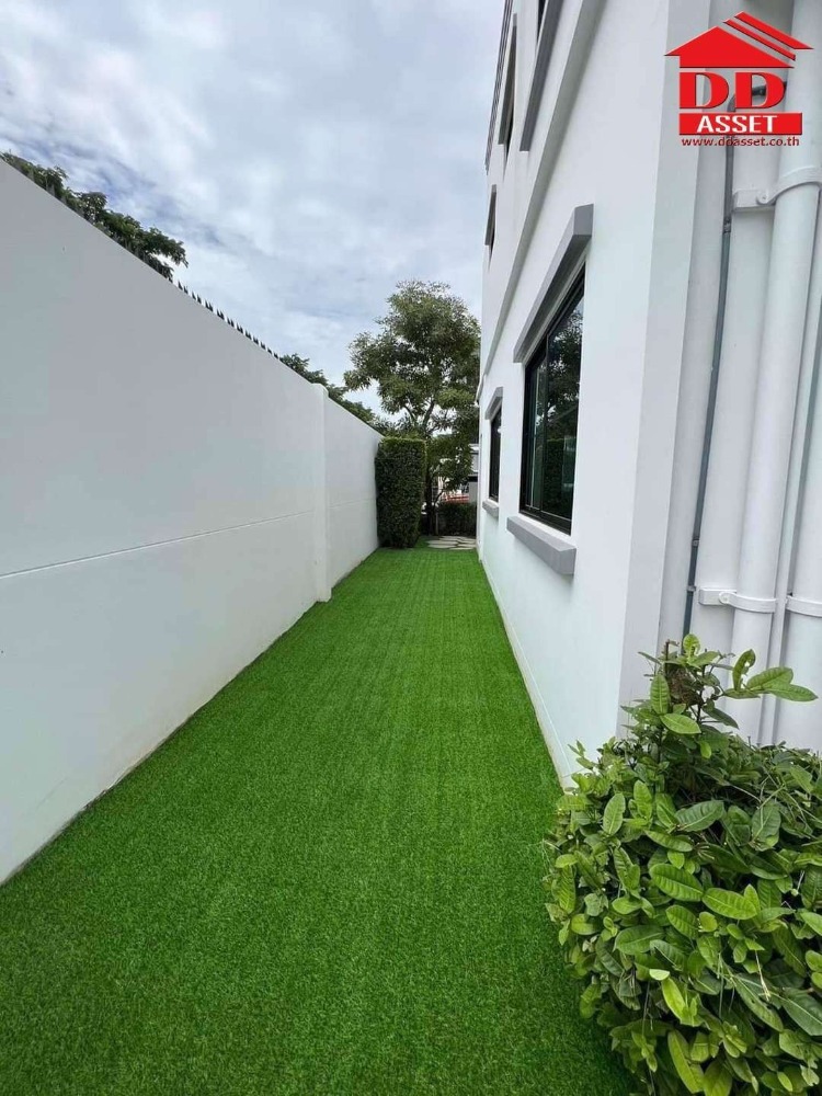 For RentTownhomeBangna, Bearing, Lasalle : For Rent / For Sale Indy 5 Bangna Km.7 Townhome Indy 5 Bangna Km.7 near Mega Bangna, only 3 minutes Cold : T8084