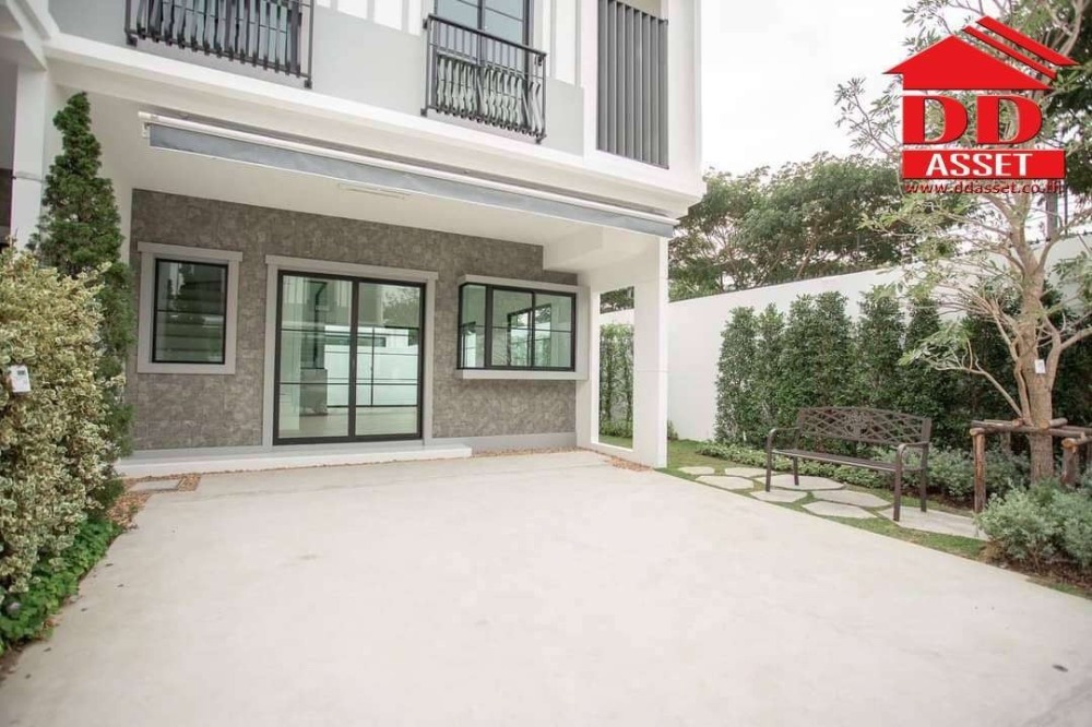 For SaleTownhomeBangna, Bearing, Lasalle : For Sale / For Rent Indy 5 Bangna Km.7 Townhome Indy 5 Bangna Km.7 near Mega Bangna, only 3 minutes Cold : T8084