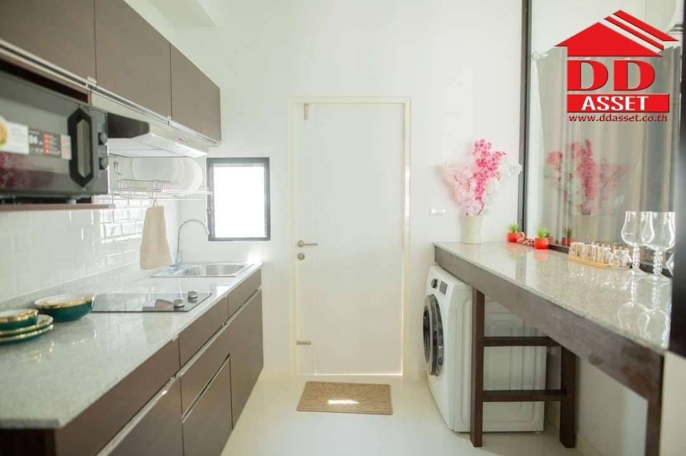 For SaleTownhomeBangna, Bearing, Lasalle : For Sale / For Rent Indy 5 Bangna Km.7 Townhome Indy 5 Bangna Km.7 near Mega Bangna, only 3 minutes Cold : T8084