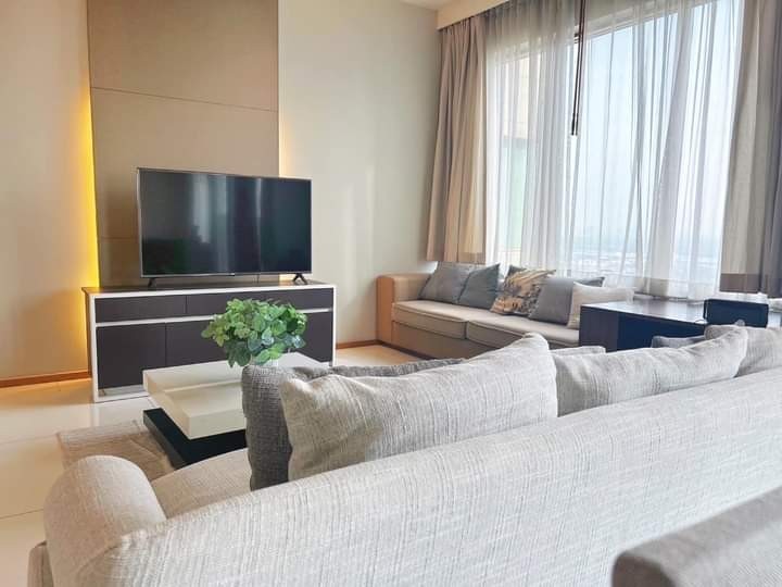 For SaleCondoSukhumvit, Asoke, Thonglor : S-EPRP114 Condo for sale, The Emporio Place Sukhumvit 24, 29th floor, city view, 107 sq m., 2 bedrooms, 2 bathrooms, 18.5 million, 064-959-8900
