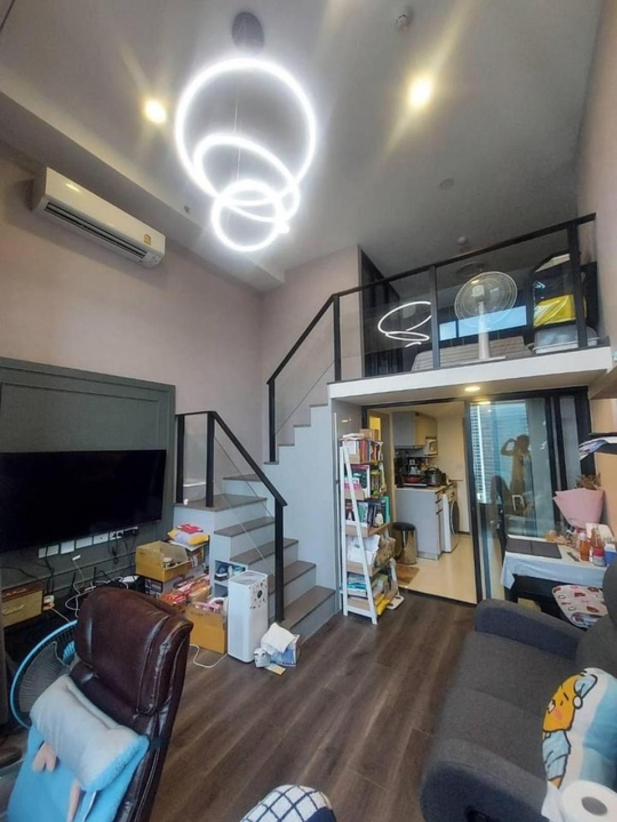 For SaleCondoKasetsart, Ratchayothin : 📢👇 Affordable and worth price for living or investing as KnightsBridge Space Ratchayothin located very close to BTS, near numerous shopping mall , restaurants , schools.