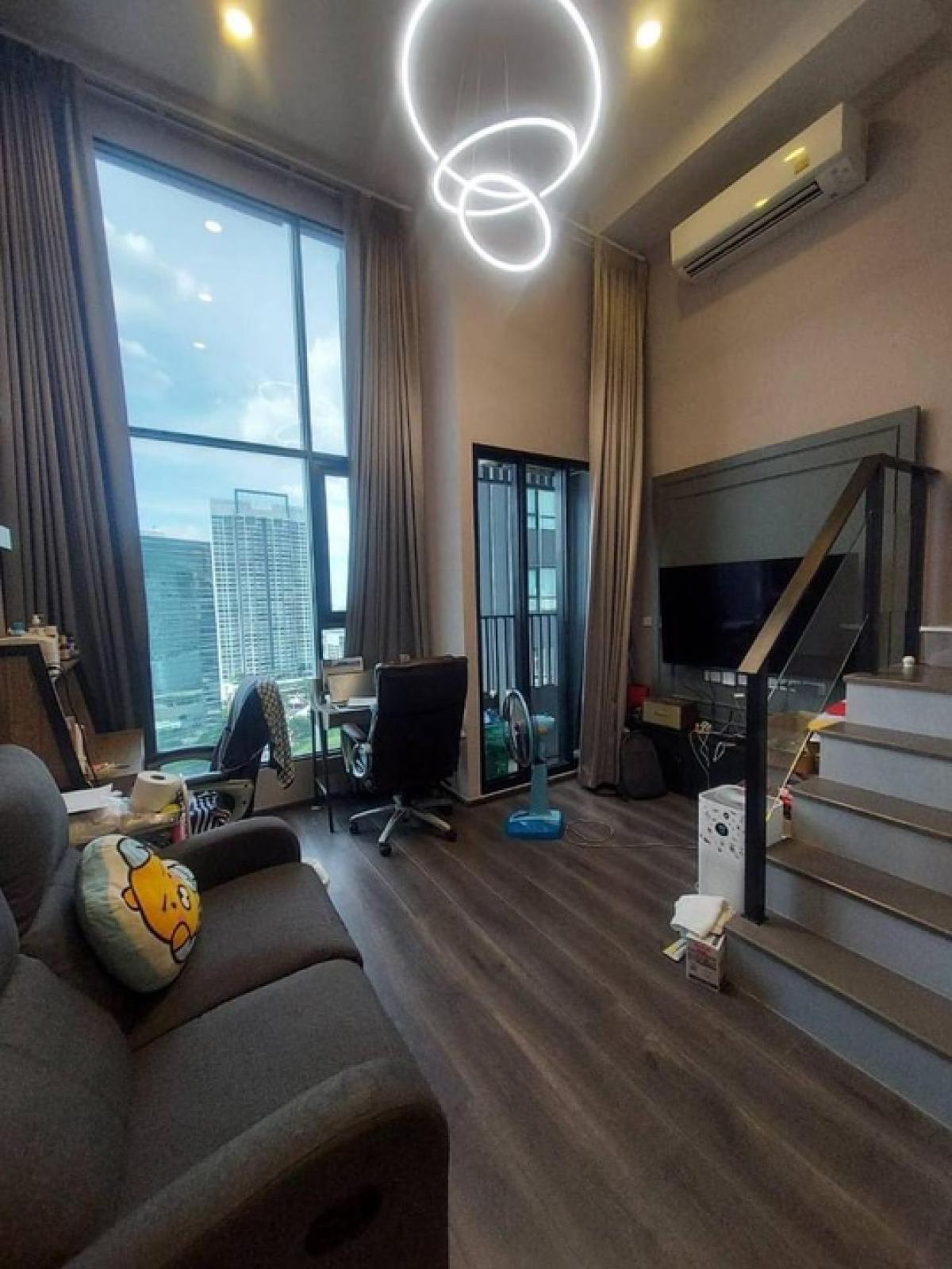 For SaleCondoKasetsart, Ratchayothin : 📢👇 Affordable and worth price for living or investing as KnightsBridge Space Ratchayothin located very close to BTS, near numerous shopping mall , restaurants , schools.