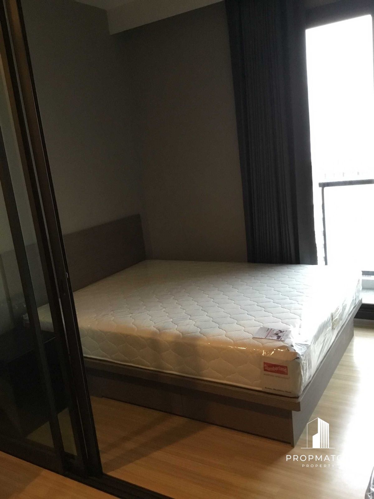 ขายคอนโดสะพานควาย จตุจักร : ✨Flash Deal ✨IDEO Q Phayathai ( 1Bed 1Bath 36 SQM.) พร้อมอยู่ ! เพียง 3,300,000 บาท Tel.0981315848 @propmatch