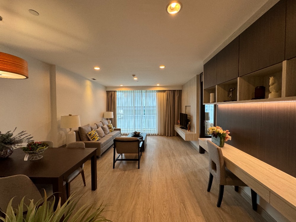 For RentCondoSukhumvit, Asoke, Thonglor : Pet-Friendly High-Rise 2 Beds in Thonglor 75,000 per month