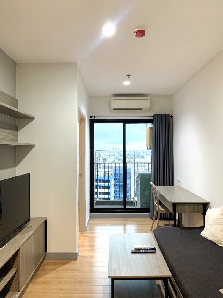 ให้เช่าคอนโดลาดพร้าว เซ็นทรัลลาดพร้าว : ❗LineID: @RizzEstate (มี@ ข้างหน้า)❗ปล่อยเช่า คอนโด Chapter One Midtown Ladprao 24 ห้องสวย พร้อมอยู่ 😮