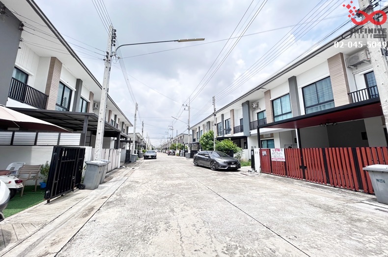 For SaleTownhomePathum Thani,Rangsit, Thammasat : Townhouse for sale, 2 floors, Union Town, Lam Luk Ka, Khlong 4, Lam Luk Ka Road, Khlong 4