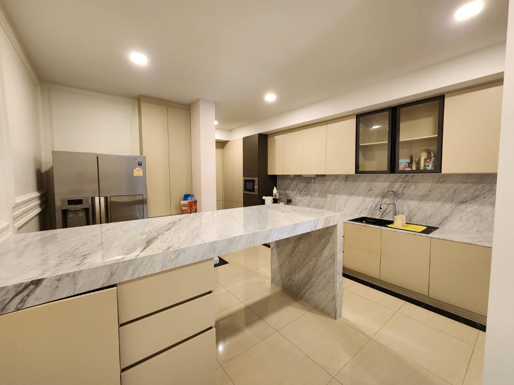 ขายบ้านนวมินทร์ รามอินทรา : 💥CP-4570💥ขายด่วนน บ้านเดี่ยว 2 ชั้น  หมู่บ้านวรารมย์พรีเมี่ยม วัชรพล-จตุโชติ 👉แอดไลน์ @rangrak