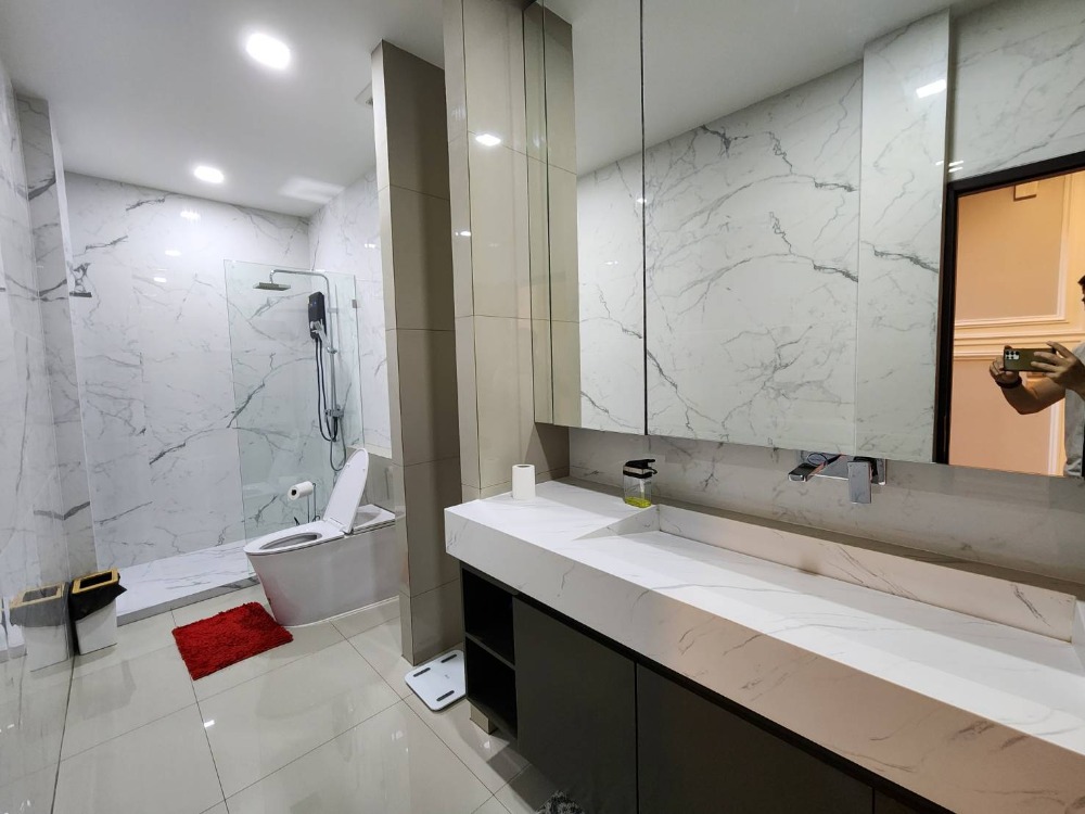 ขายบ้านนวมินทร์ รามอินทรา : 💥CP-4570💥ขายด่วนน บ้านเดี่ยว 2 ชั้น  หมู่บ้านวรารมย์พรีเมี่ยม วัชรพล-จตุโชติ 👉แอดไลน์ @rangrak