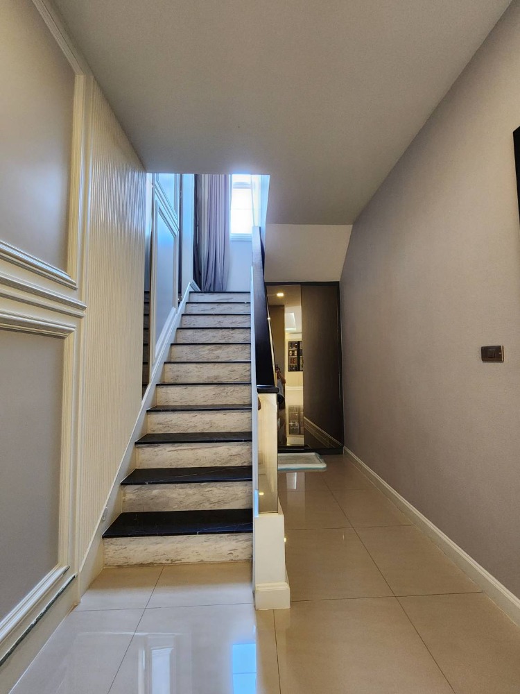 ขายบ้านนวมินทร์ รามอินทรา : 💥CP-4570💥ขายด่วนน บ้านเดี่ยว 2 ชั้น  หมู่บ้านวรารมย์พรีเมี่ยม วัชรพล-จตุโชติ 👉แอดไลน์ @rangrak