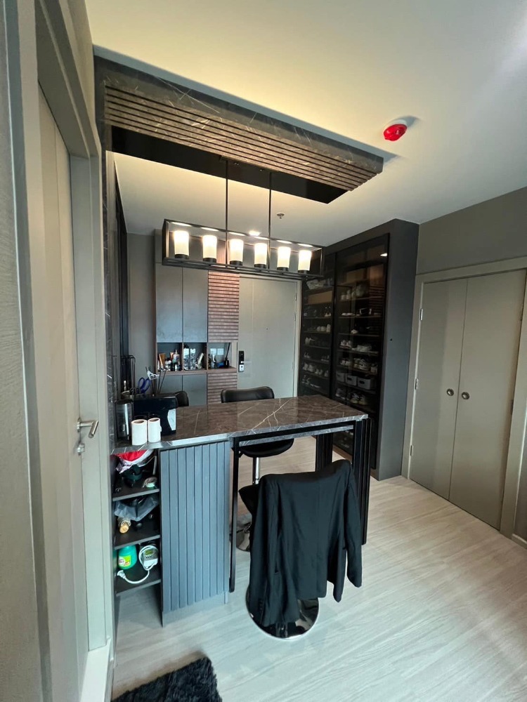 For SaleCondoRama9, Petchburi, RCA : Condo for sale Life Asoke-Rama 9, high floor, open view, 2 bedrooms, fully furnished, ready to move in, near MRT Rama 9, only 300 m.