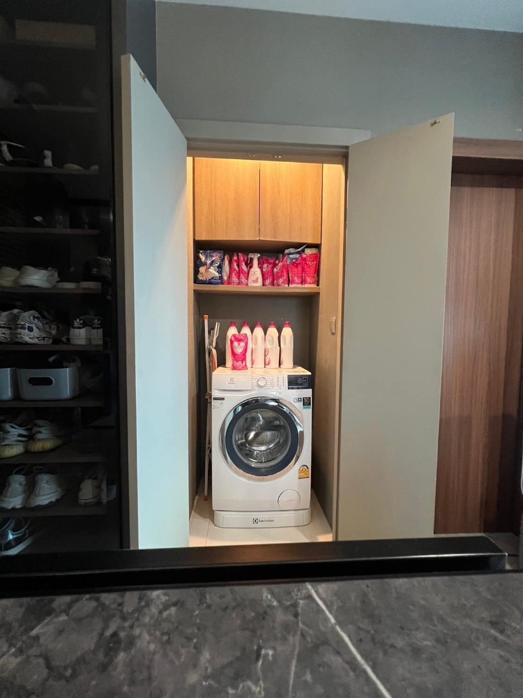 For SaleCondoRama9, Petchburi, RCA : Condo for sale Life Asoke-Rama 9, high floor, open view, 2 bedrooms, fully furnished, ready to move in, near MRT Rama 9, only 300 m.