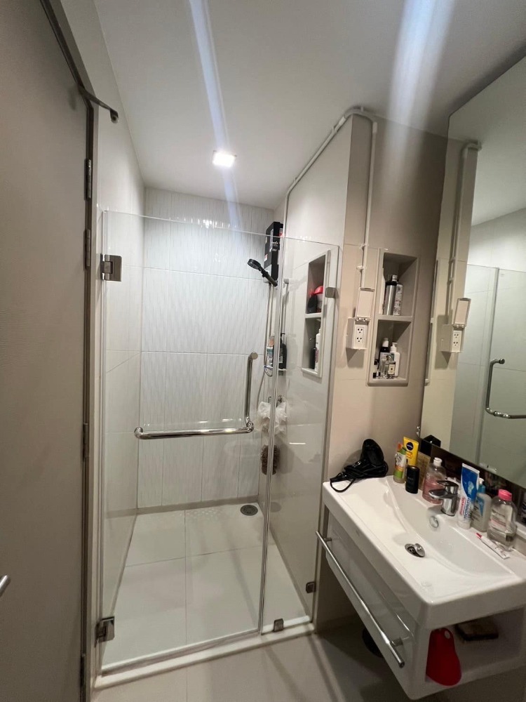 For SaleCondoRama9, Petchburi, RCA : Condo for sale Life Asoke-Rama 9, high floor, open view, 2 bedrooms, fully furnished, ready to move in, near MRT Rama 9, only 300 m.