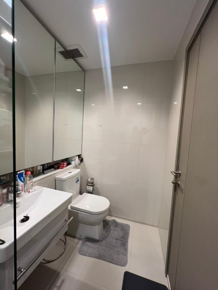 For SaleCondoRama9, Petchburi, RCA : Condo for sale Life Asoke-Rama 9, high floor, open view, 2 bedrooms, fully furnished, ready to move in, near MRT Rama 9, only 300 m.