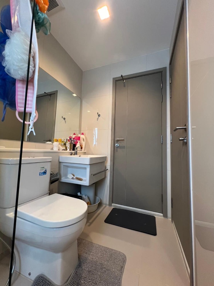 For SaleCondoRama9, Petchburi, RCA : Condo for sale Life Asoke-Rama 9, high floor, open view, 2 bedrooms, fully furnished, ready to move in, near MRT Rama 9, only 300 m.