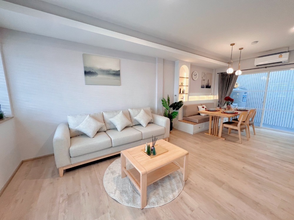 For SaleHouseBangna, Bearing, Lasalle : Indy 2 Bangna - Ramkhamhaeng 2 / 3 Bedrooms (SALE), Indy 2 Bangna - Ramkhamhaeng 2 / 3 Bedrooms (SALE) CJ493