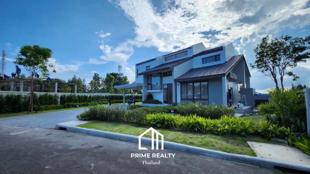 For SaleHouseHuahin, Prachuap Khiri Khan, Pran Buri : Stunning 3-Bedroom, 2-Bathroom House with Private Pool, Hua Hin – 298 Sq.m.