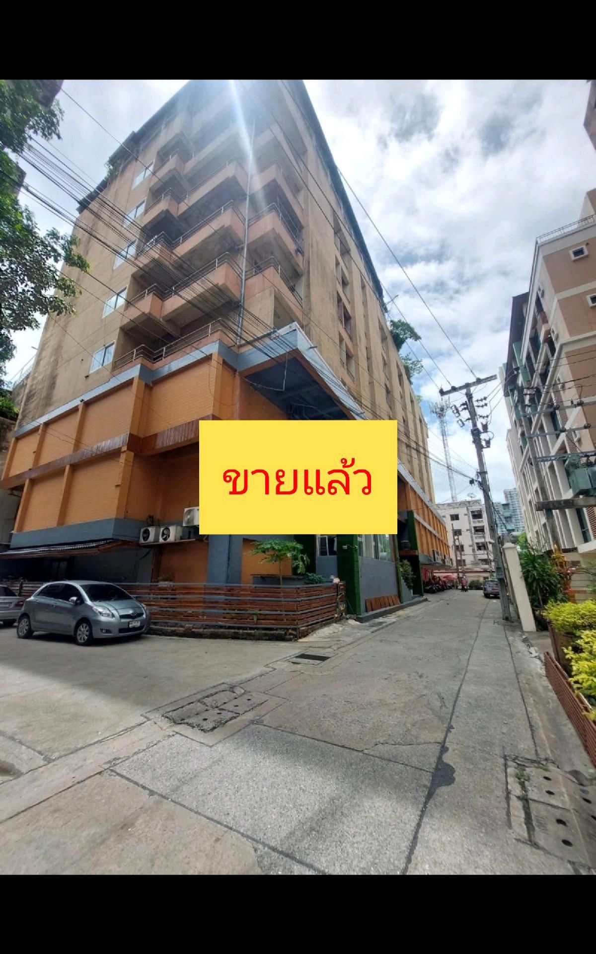 For RentHotel&Apartment BusinessBangna, Bearing, Lasalle : For rent/Rent/Lease 8-storey commercial building with entertainment venue license, open until 4:00 p.m., good location, Sukhumvit, Bangna area