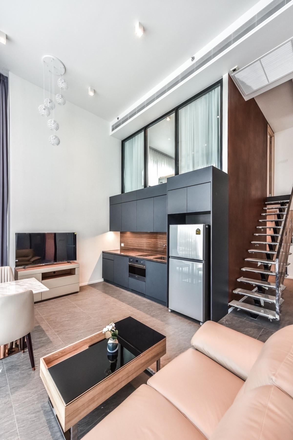 ให้เช่าคอนโดสีลม ศาลาแดง บางรัก : ชิวๆ ใจกลางสีลม! 2 ห้องนอน The Lofts Silom พร้อมอยู่ ใกล้ BTS สุรศักดิ์