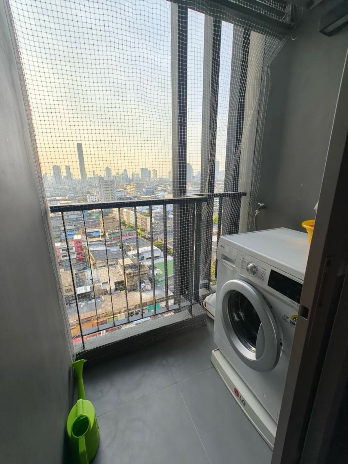 ให้เช่าคอนโดสาทร นราธิวาส : 🔥ห้องว่างอัพเดท ว่าง 1 ตค.68 🔥 
🌈𝐅𝐨𝐫 𝐑𝐞𝐧𝐭/ให้เช่าคอนโดเดอะรูมสาทร-เซ็นหลุยส์🔥⭐️condo rental 🔸