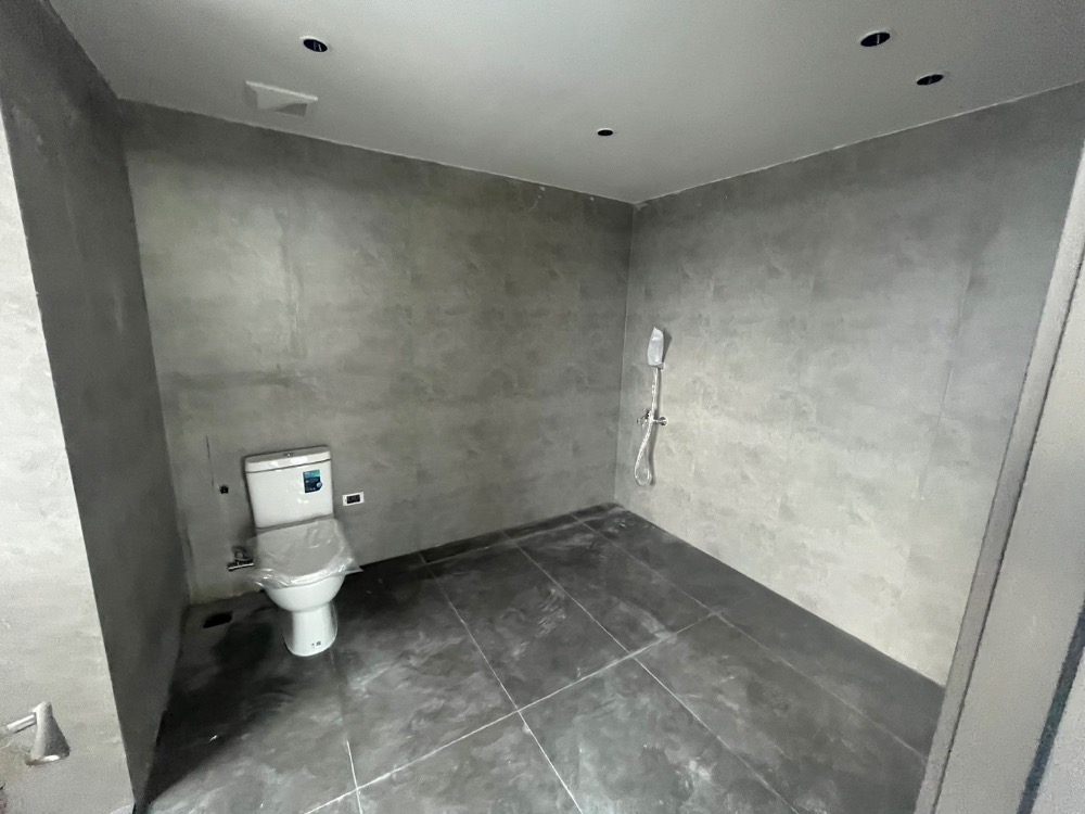 ขายคอนโดพระราม 3 สาธุประดิษฐ์ : Penthouse Sapphire Luxurious Rama3 // Price 59,900,000 Baht Only