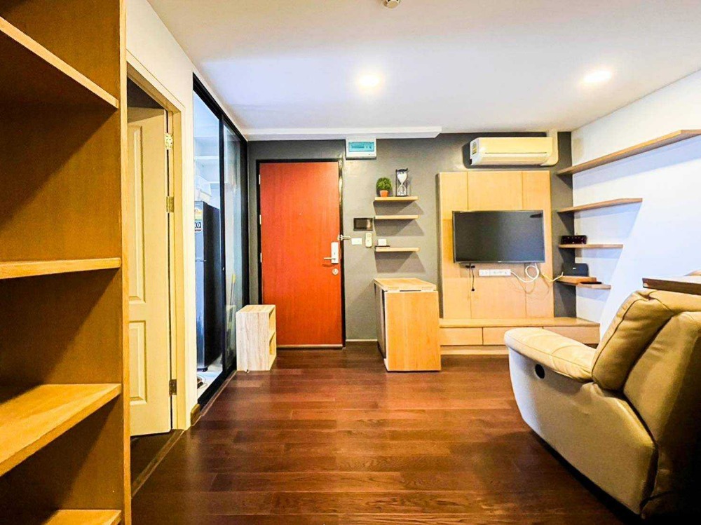 For SaleCondoWongwianyai, Charoennakor : condo for rent Bangkok Feliz Sathorn Taksin, near BTS Krung Thon Buri