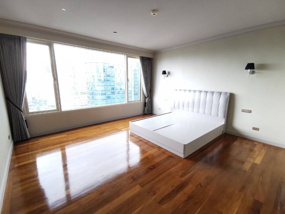 For RentCondoSukhumvit, Asoke, Thonglor : Hampton Thonglor 10, Pet-Friendly 4 Bedroom 140,000 per month