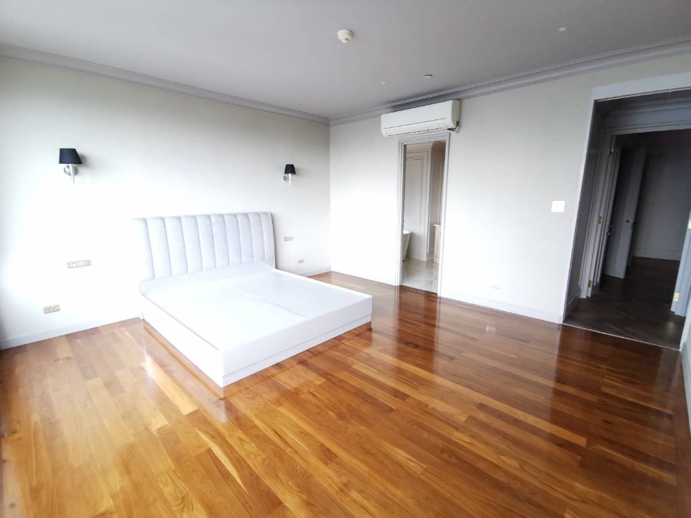 For RentCondoSukhumvit, Asoke, Thonglor : Hampton Thonglor 10, Pet-Friendly 4 Bedroom 140,000 per month