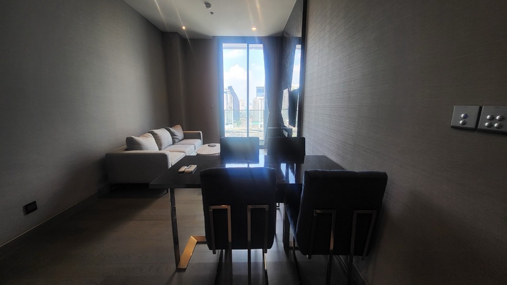 ให้เช่าคอนโดพระราม 9 เพชรบุรีตัดใหม่ RCA : THE ESSE at SINGHA COMPLEX 2 Bed, Best Deal 65,000 per month