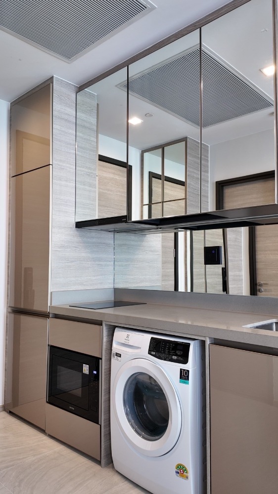 For RentCondoLadprao, Central Ladprao : High floor, fully furnished, ready to move in