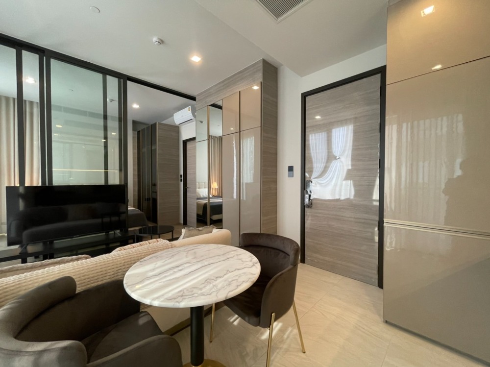 For RentCondoLadprao, Central Ladprao : For rent, 1 bedroom, corner room, fully furnished, good price