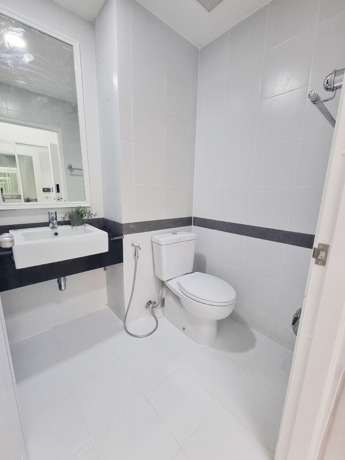 ขายคอนโดอ่อนนุช อุดมสุข : 💥💥🚩ขาย A Space สุขุมวิท 77💥💥🚩 ใกล้ BTS Onnut และ รถไฟฟ้า สถานีศรีนุช 🚩 ห้องใหญ่ 31.04 ตรม.