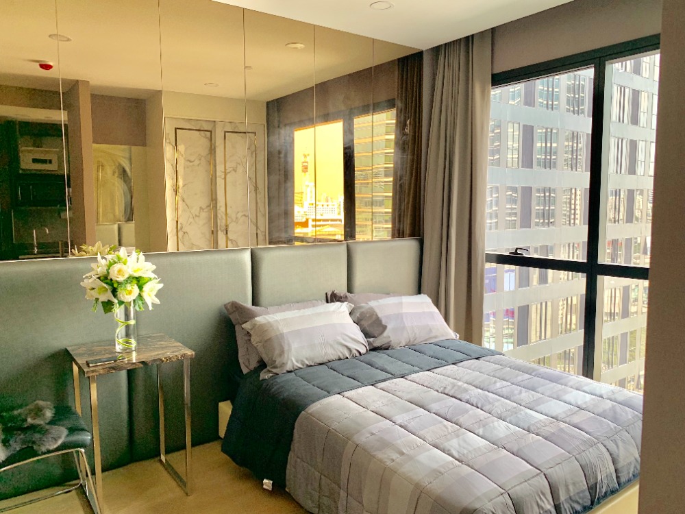 For SaleCondoSiam Paragon ,Chulalongkorn,Samyan : Sold with tenant, owner sells himself, buy for investment or live in yourself, price lower than market price.