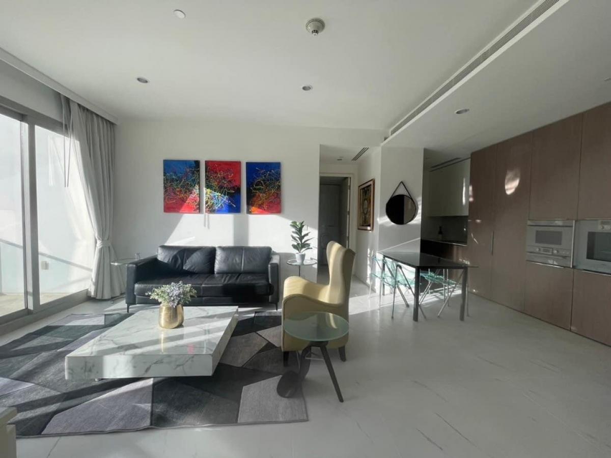 For RentCondoWitthayu, Chidlom, Langsuan, Ploenchit : 📢👇185 Rajadamri is one of luxury condo , unblocked view, long big balcony, fully furnished, near Central World, Lumpini park, Velaa community mall.